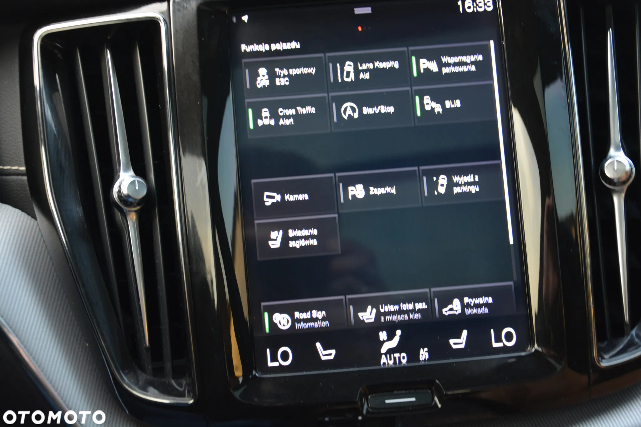 Volvo XC 60 T5 GPF Inscription - 36