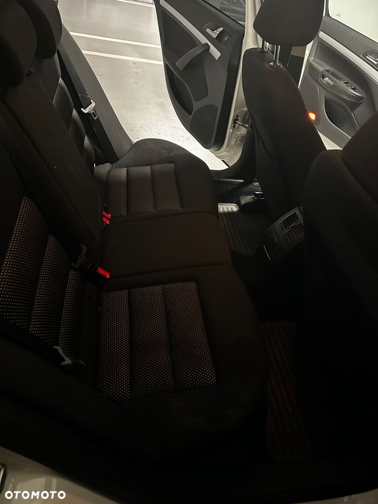 Skoda Octavia 2.0 TDI DPF 4x4 Scout - 13