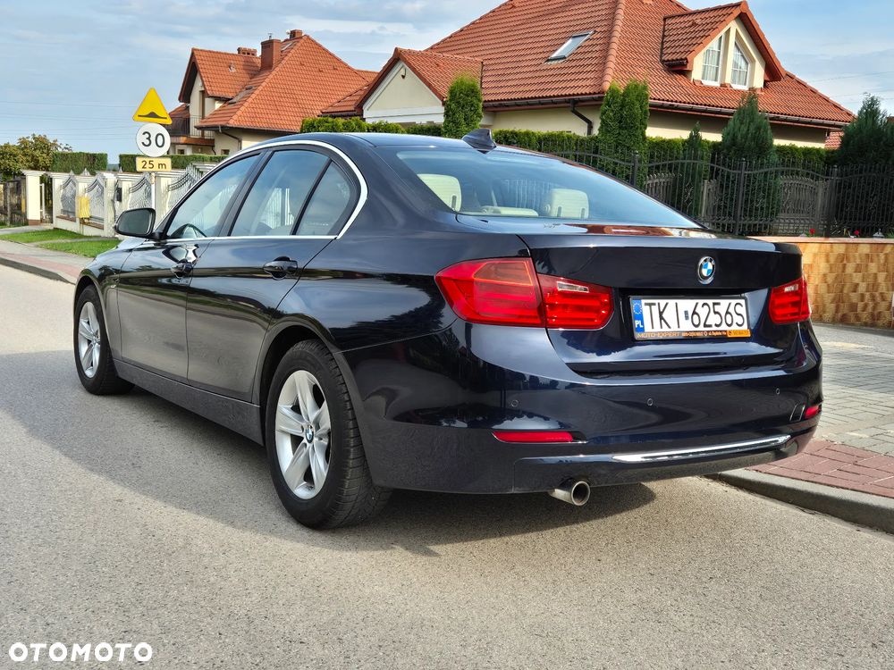 BMW Seria 3 318d Luxury Line - 5
