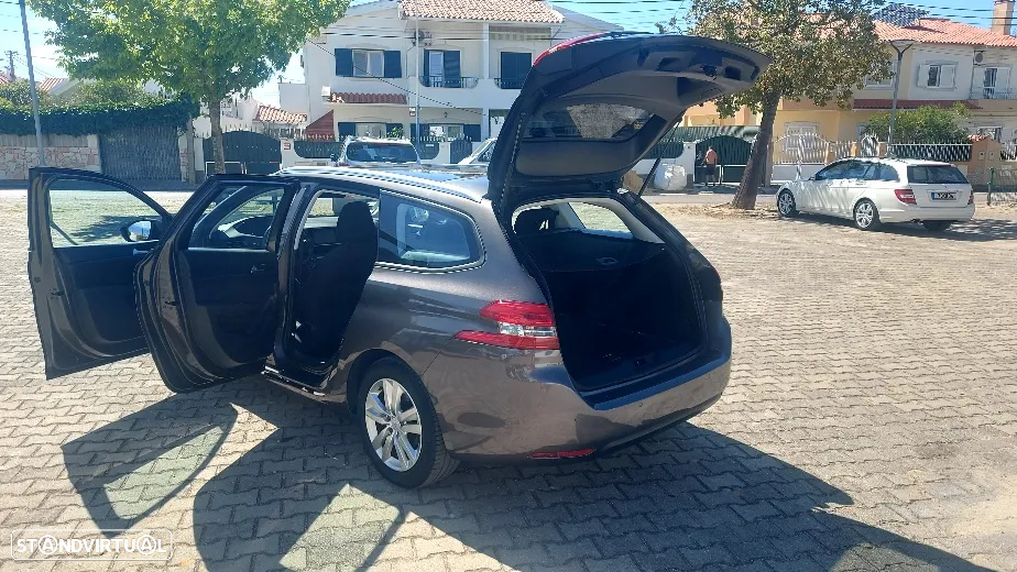 Peugeot 308 SW e-HDi 115 Stop & Start Allure - 19