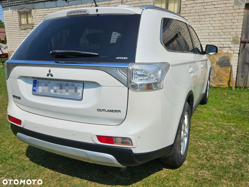 Mitsubishi Outlander 2.2 DI-D Intense + SDA 4WD - 1