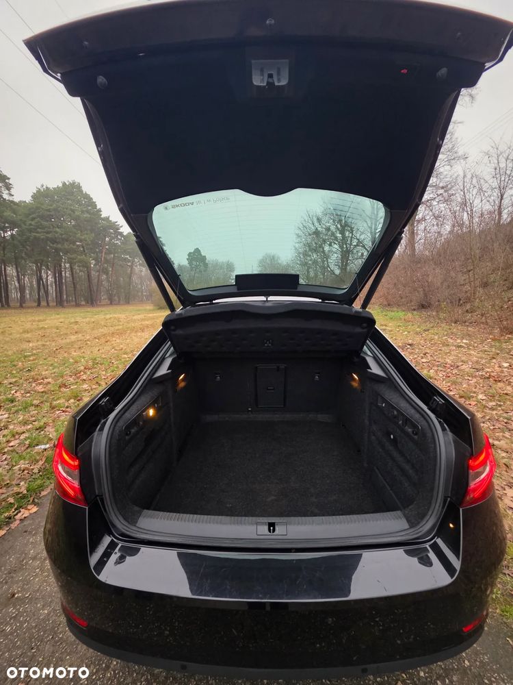Skoda Superb 1.8 TSI L&K - 9