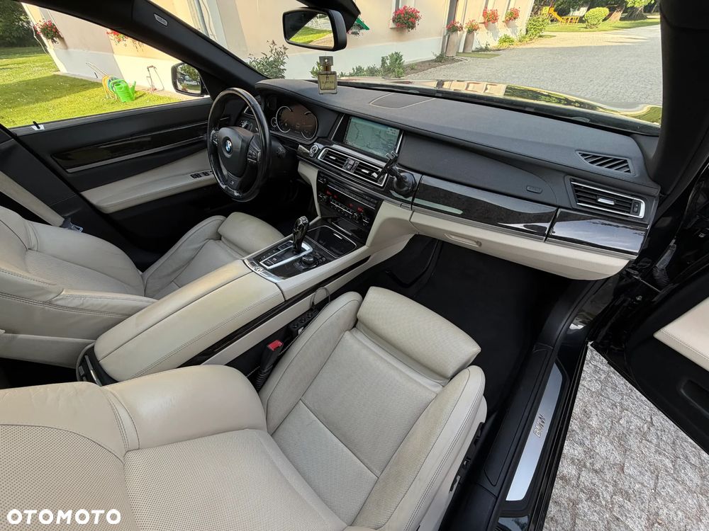 BMW Seria 7 730d xDrive - 17
