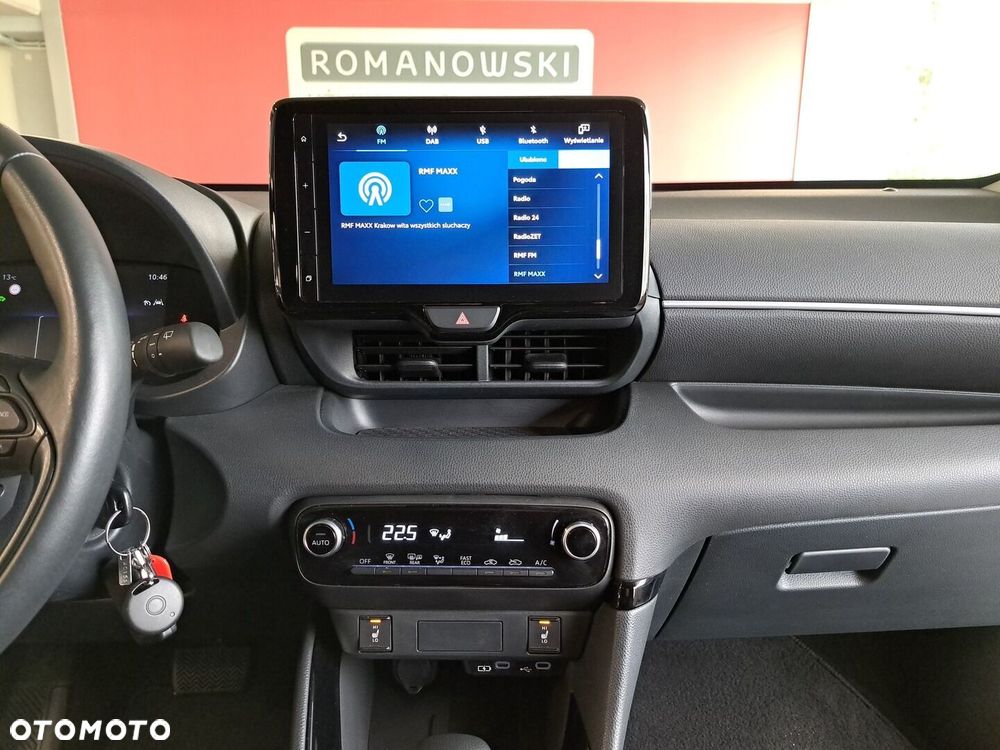 Toyota Yaris Hybrid 1.5 Style - 21