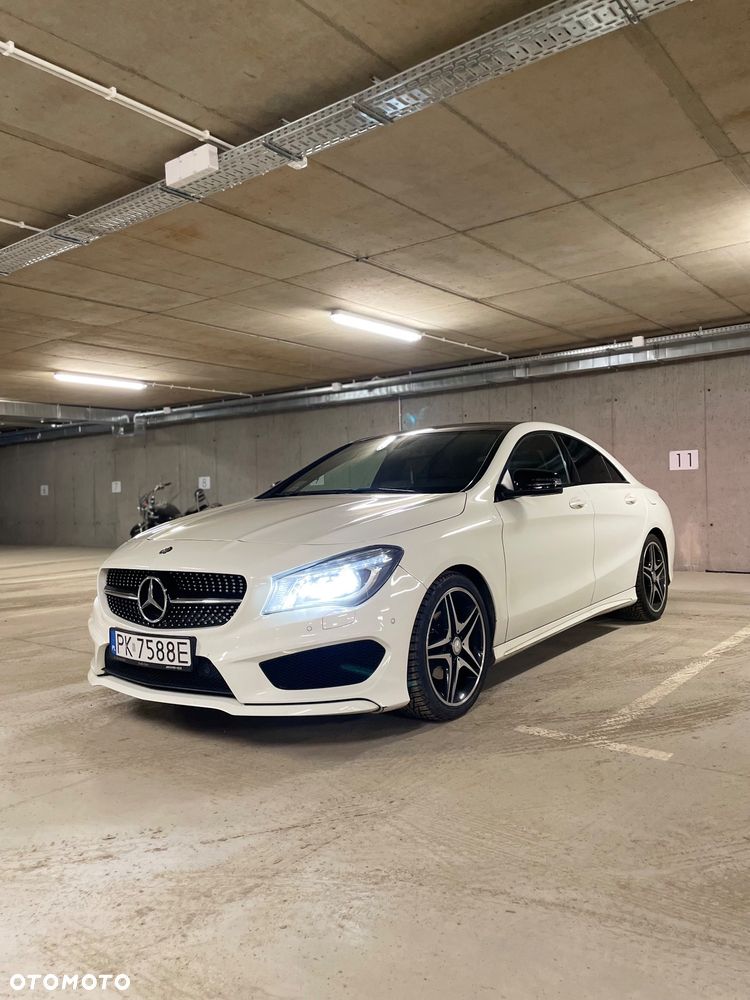 Mercedes-Benz CLA 200 7G-DCT AMG Line - 2