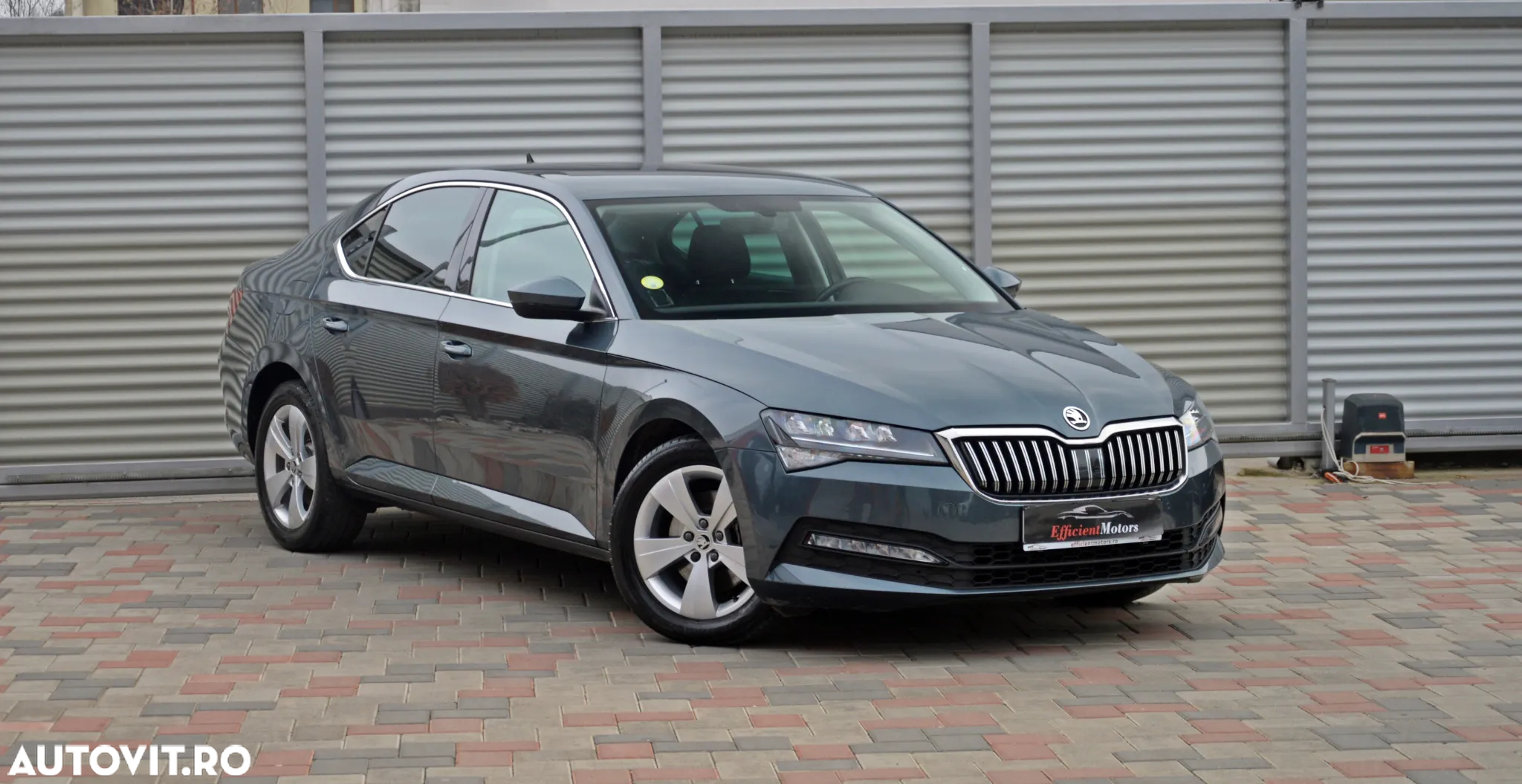Skoda Superb 2.0 TDI DSG Active - 6