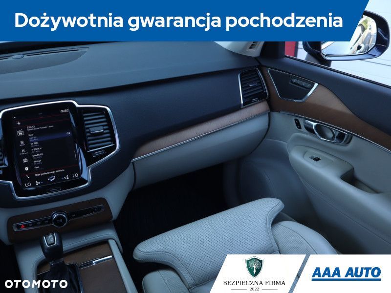 Volvo XC 90 - 10