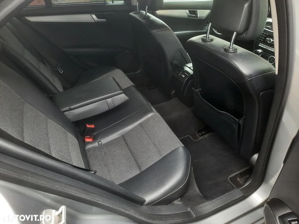 Mercedes-Benz C 220 (BlueTEC) d BlueEFFICIENCY Edition 7G-TRONIC Avantgarde - 12
