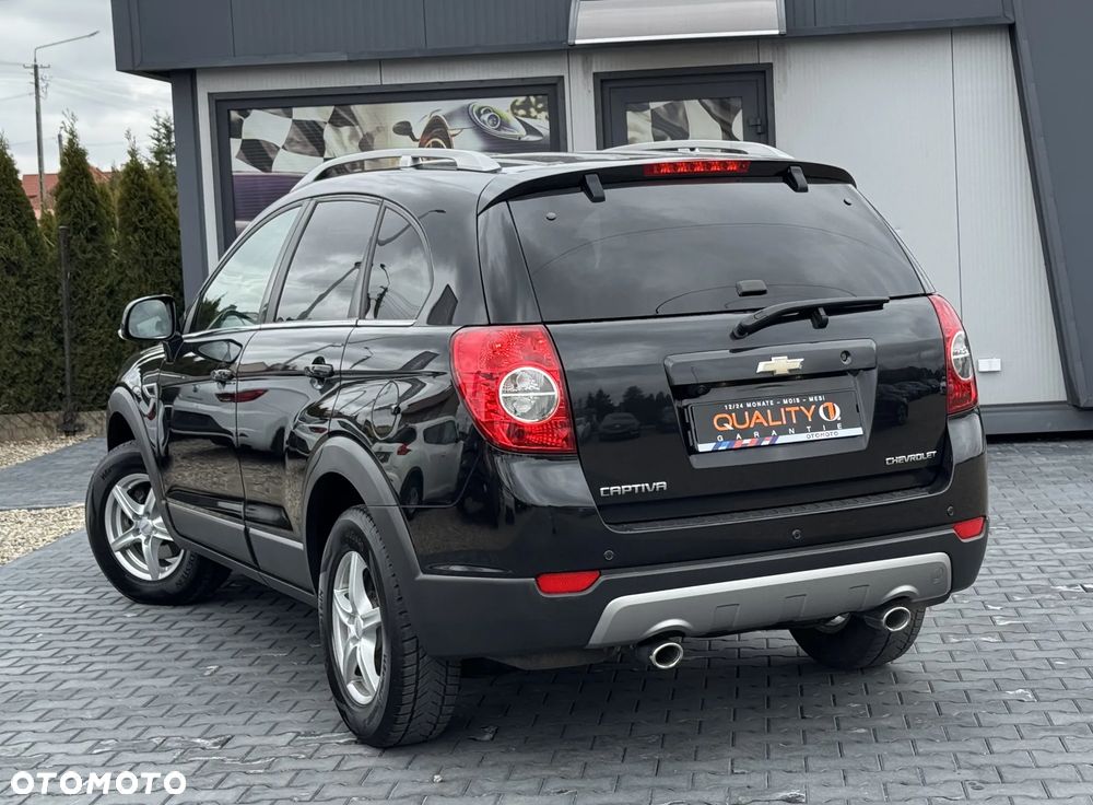 Chevrolet Captiva 2.4 LT+ - 10