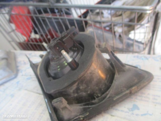 Farol Tras STOP2233 VW POLO 2009 DRT Hella - 3