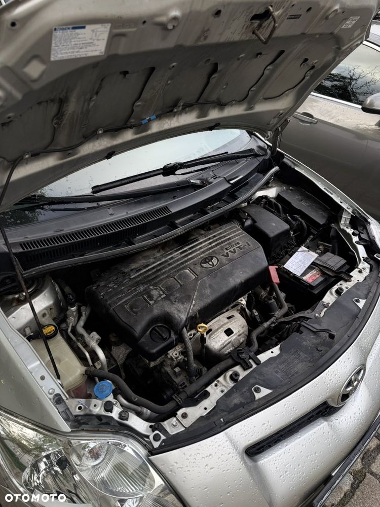 Toyota Auris - 7