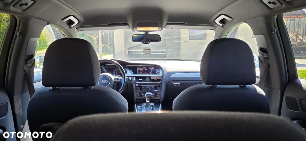 Audi A4 Avant 2.0 TDI DPF quattro S tronic S line Sportpaket - 12