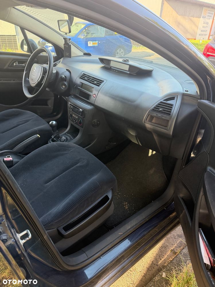 Citroën C4 1.4 16V SX - 8