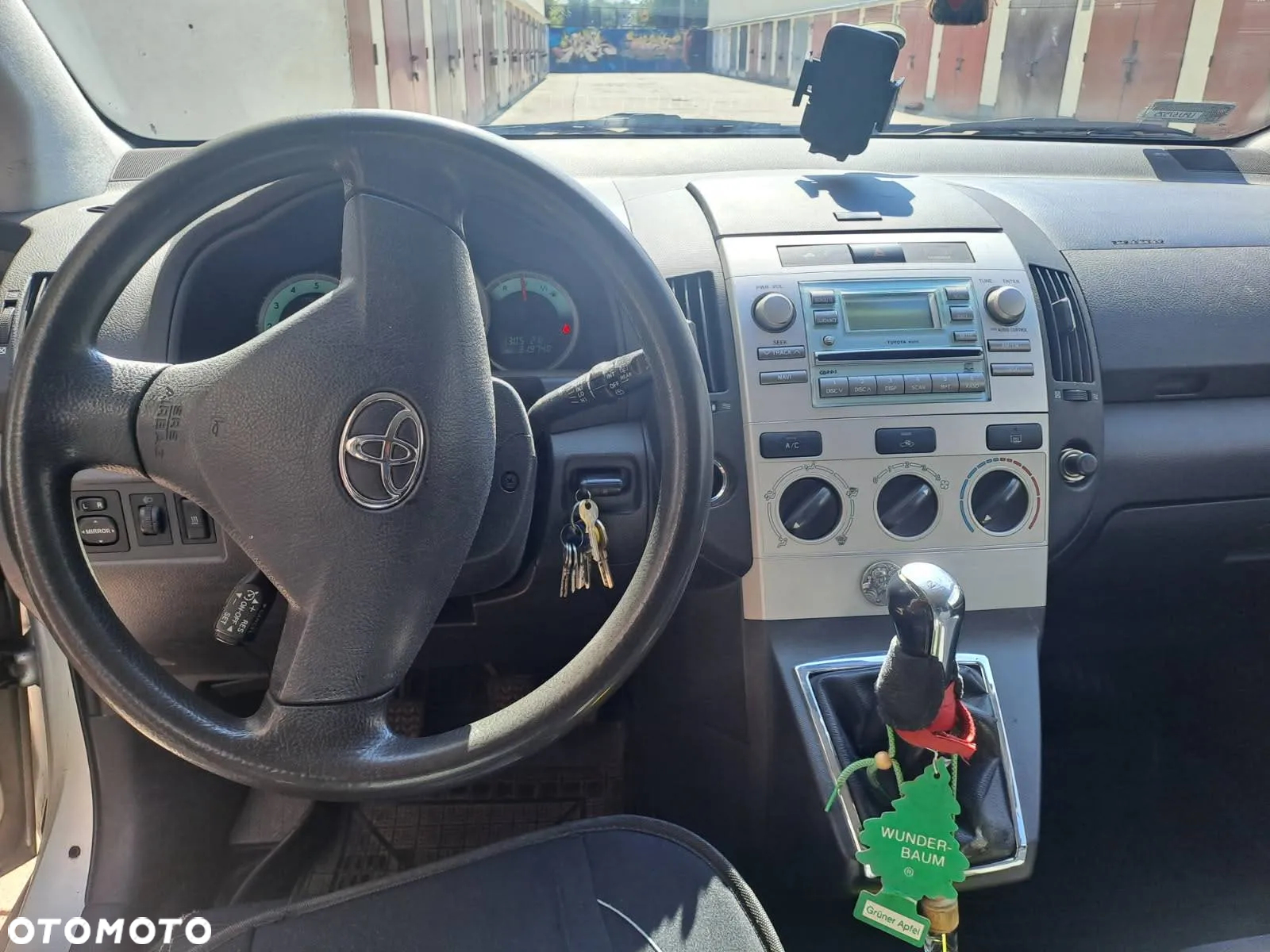 Toyota Corolla Verso 2.0 D-4D - 6