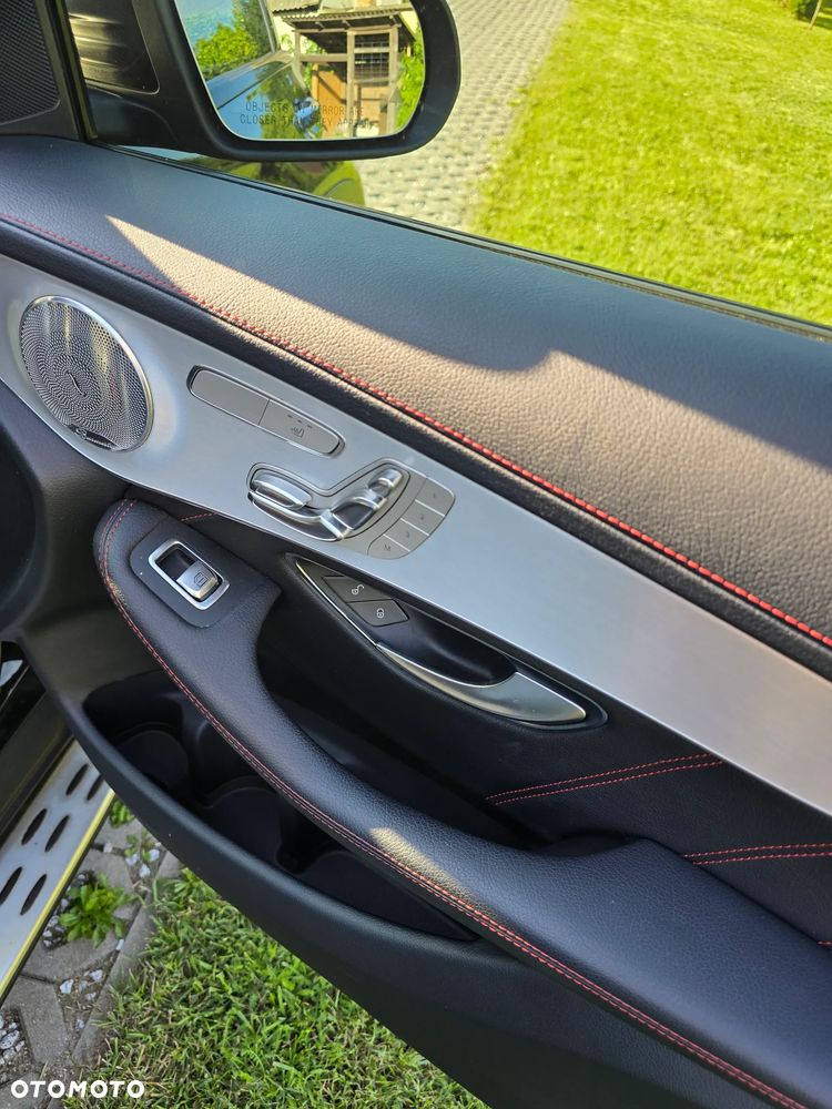 Mercedes-Benz GLC - 30