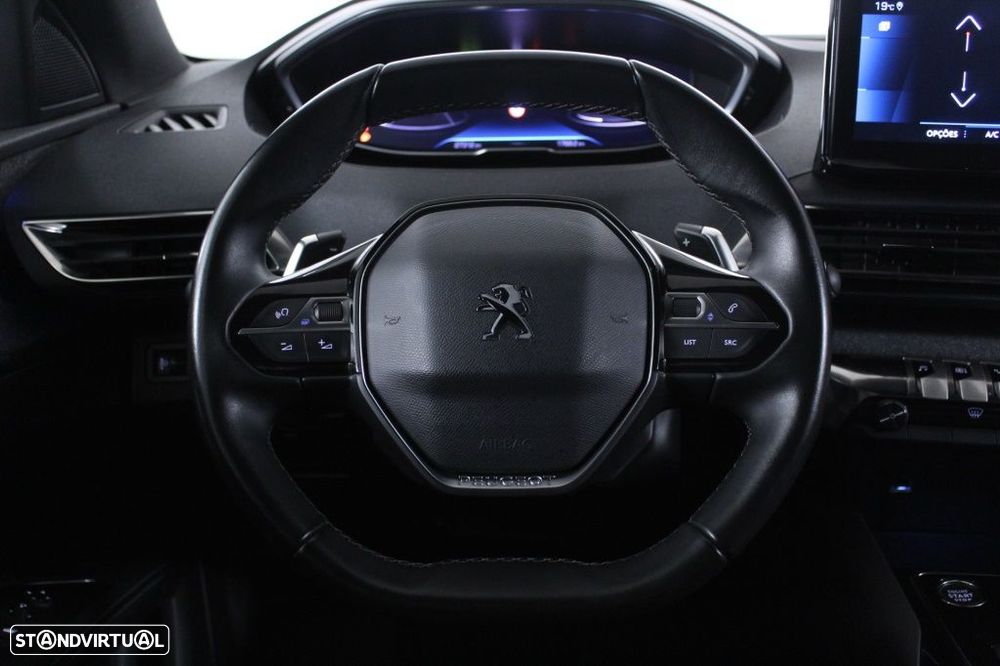 Peugeot 3008 1.5 BlueHDi Allure Pack EAT8 - 19