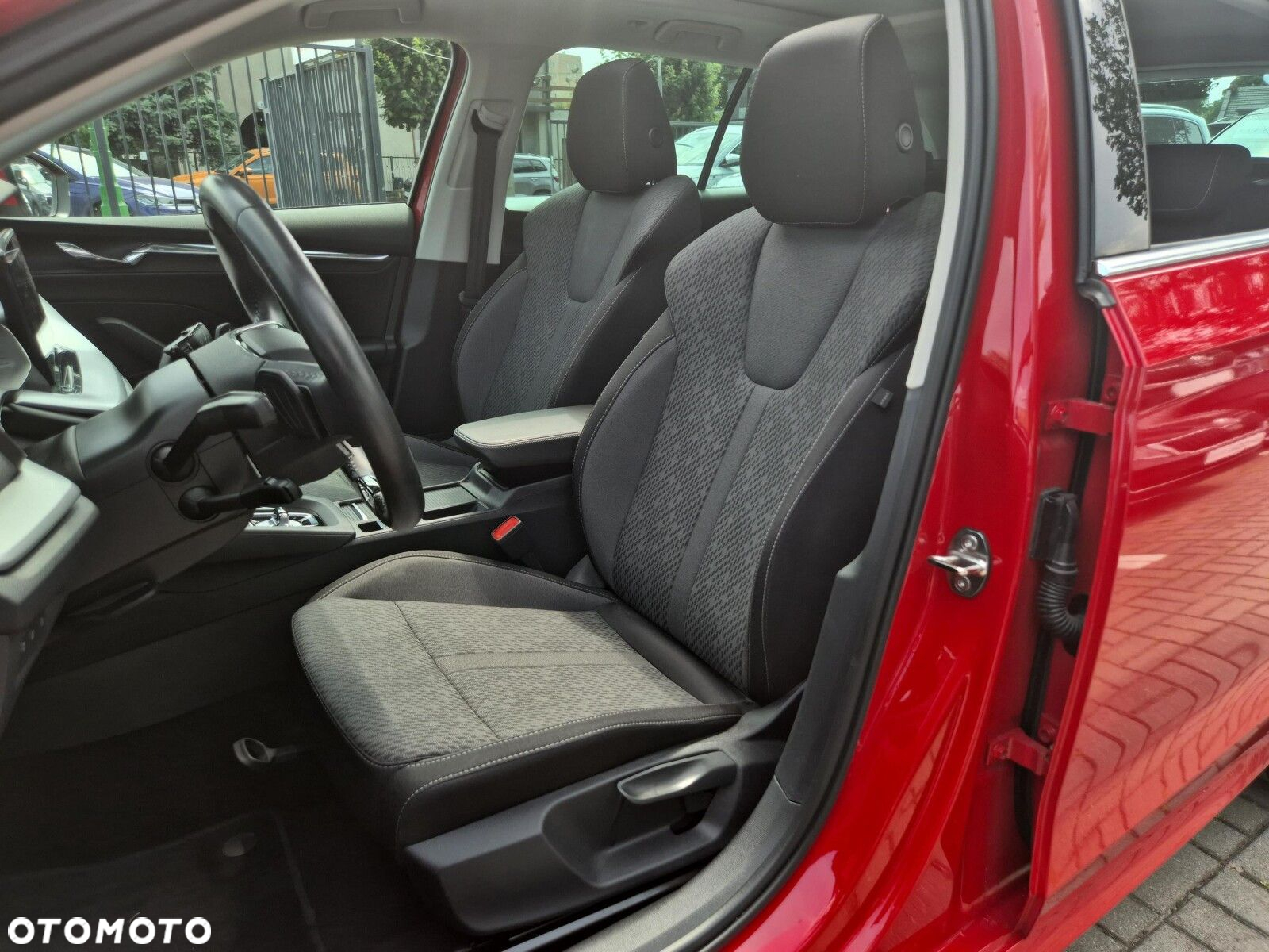 Skoda Octavia 2.0 TSI 4x4 Style DSG - 11