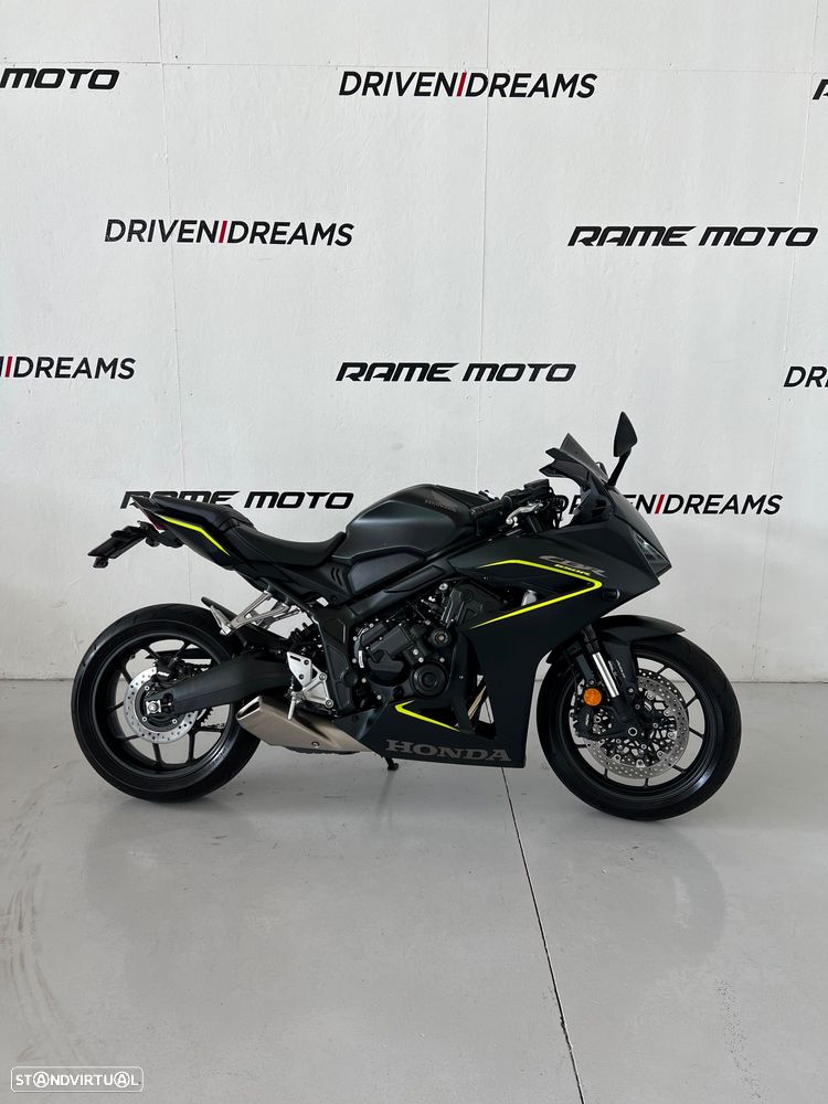 Honda CBR 650R E-CLUTCH - 2