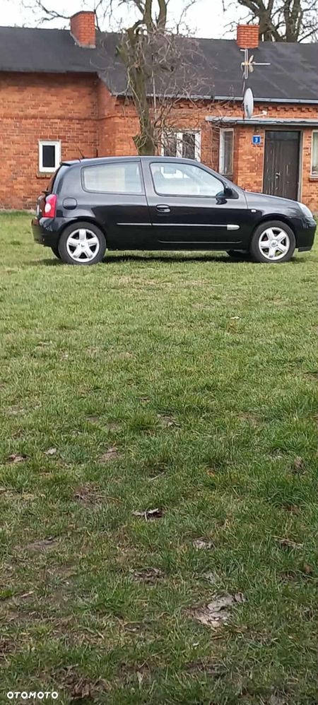 Renault Clio 1.2 16V Alize - 3