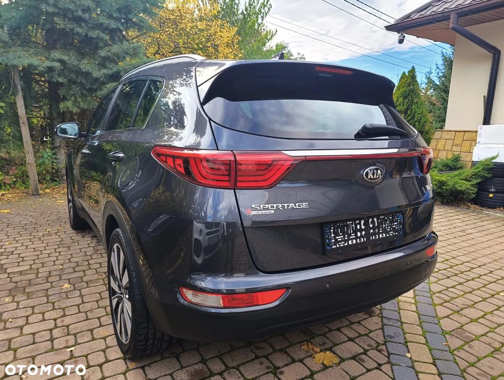 Kia Sportage 2.0 CRDI 2WD Spirit - 5