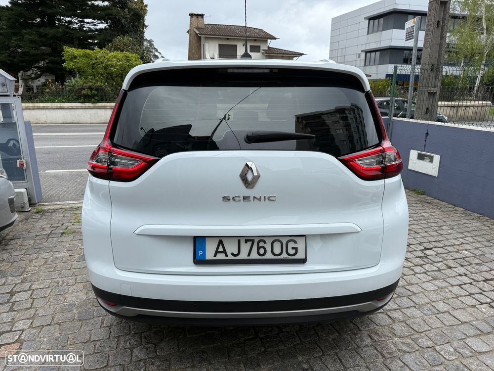 Renault Grand Scénic - 10