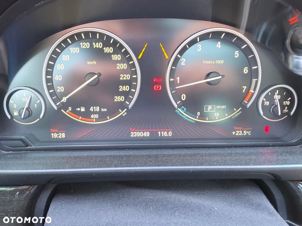 BMW Seria 5 - 31