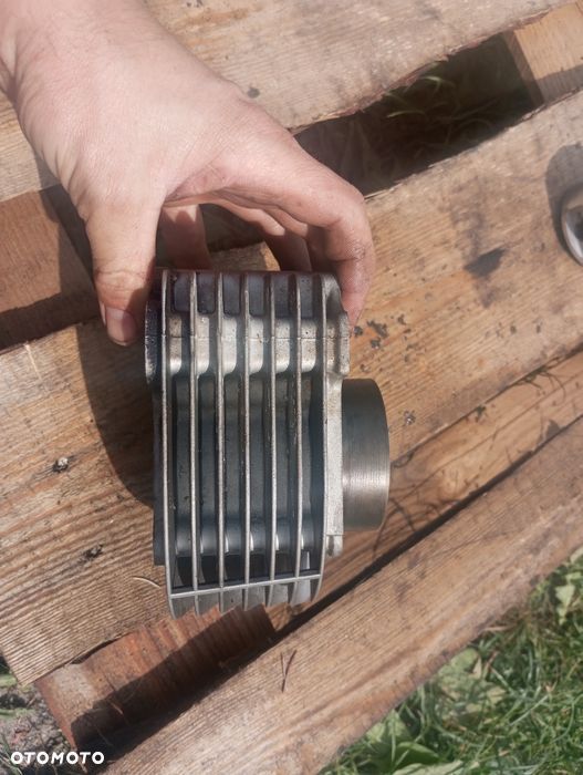 Cylinder quad Bashan 200  tuleja tłok silnika L5 - 1