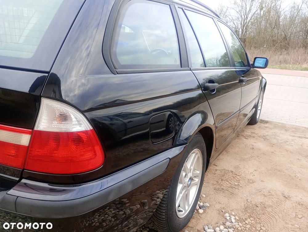 BMW Seria 3 316i - 23