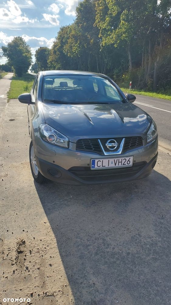 Nissan Qashqai - 1