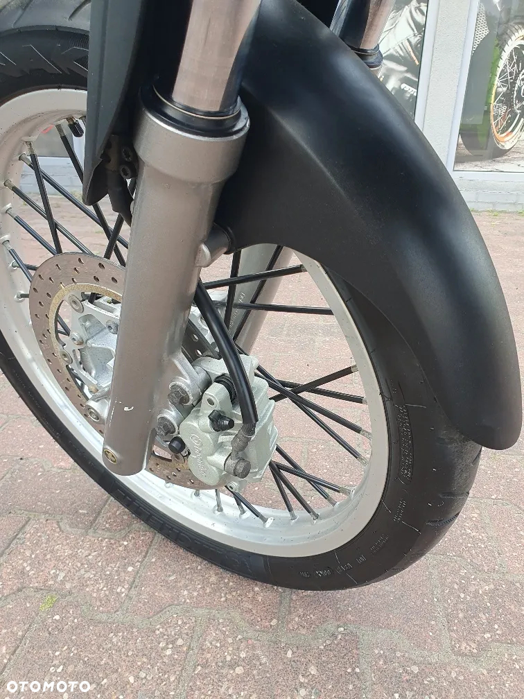 Yamaha XT - 9