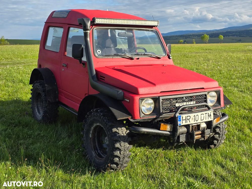 Suzuki Samurai - 3