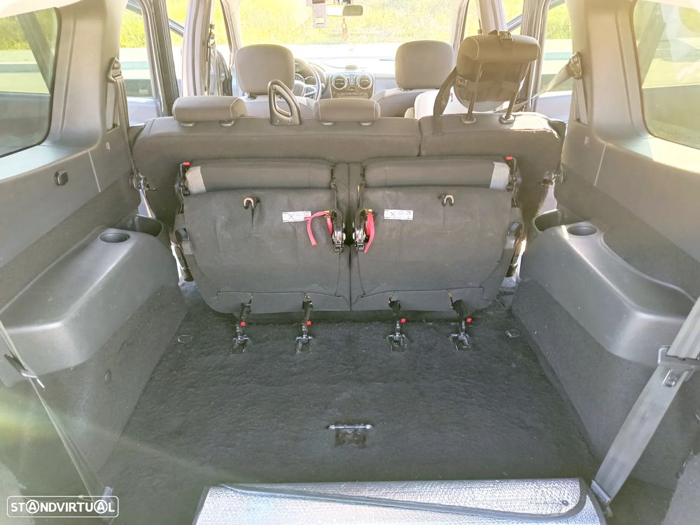 Dacia Lodgy Blue dCi 115 (7L) Stepway Selection Blue - 17