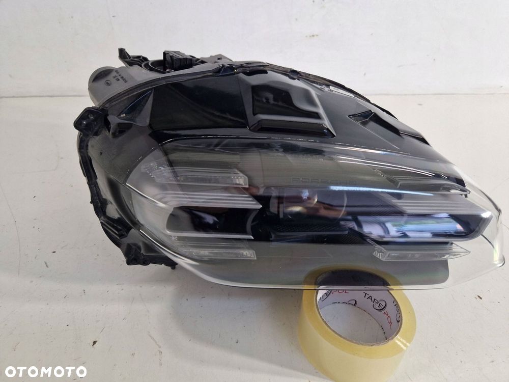 lampa prawy przód prawa przednia porsche taycan 9j1 full led eu - 4
