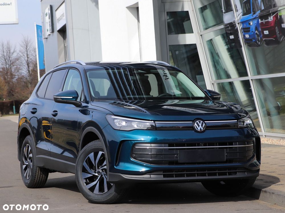 Volkswagen Tiguan - 8