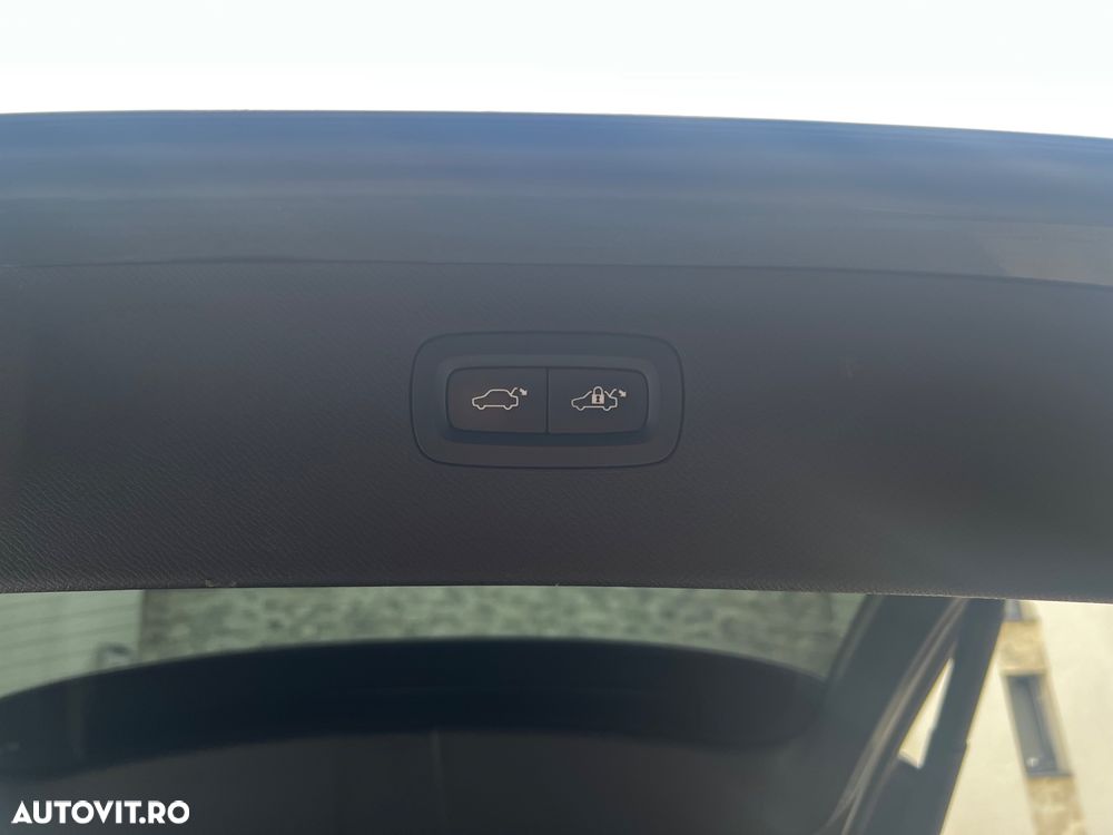 Volvo XC 90 T8 Twin Engine AWD Inscription - 10