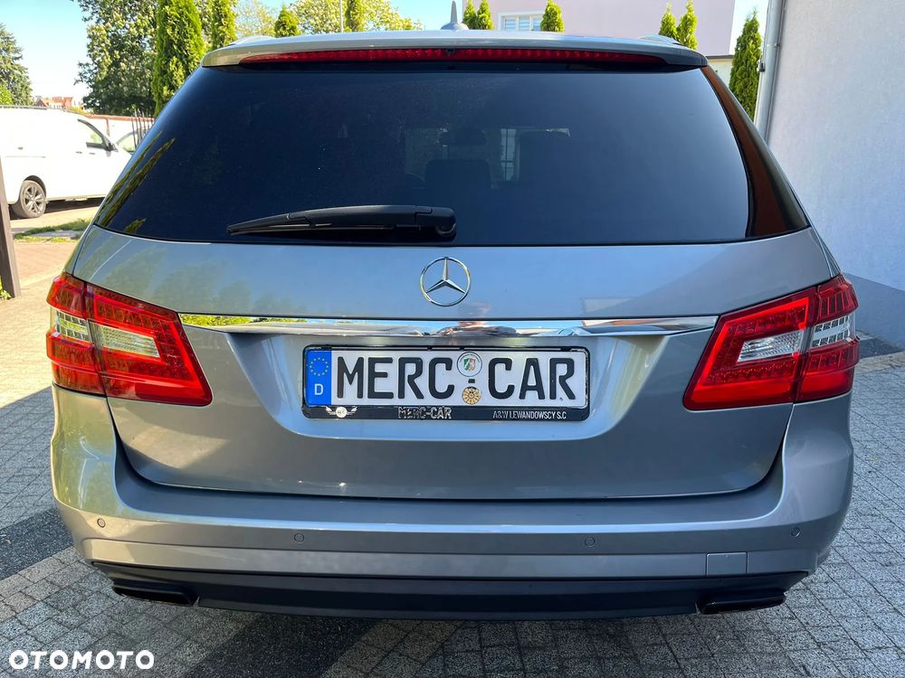Mercedes-Benz Klasa E 350 CDI 4-Matic BlueEff Avantgarde - 8