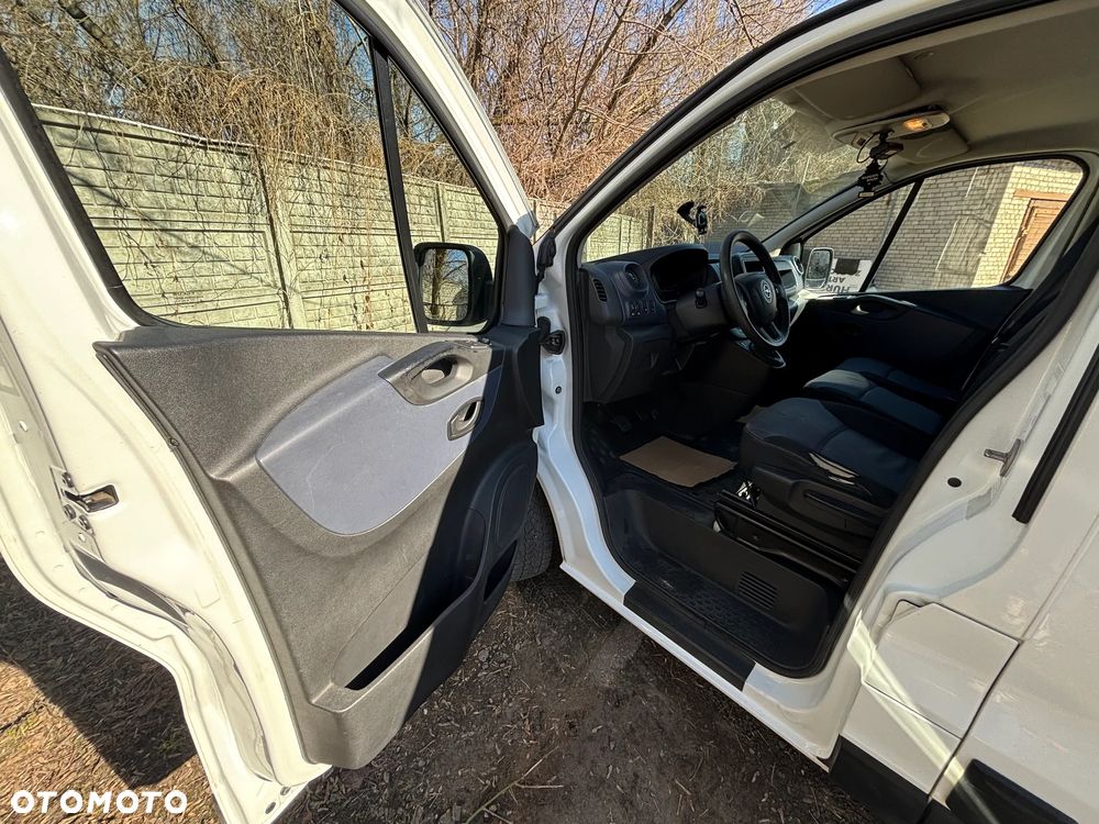 Opel VIVARO - 12