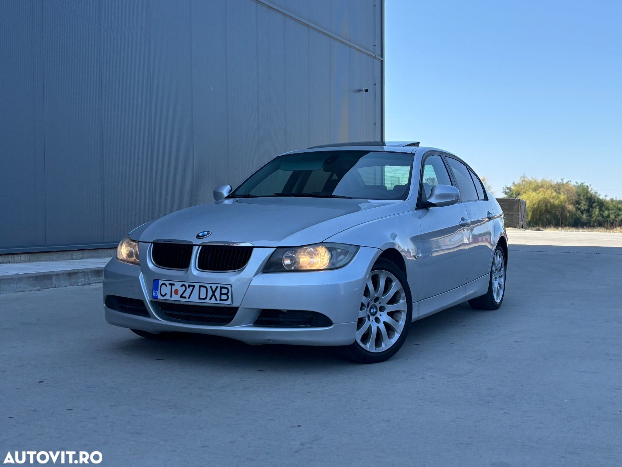 BMW Seria 3 - 1
