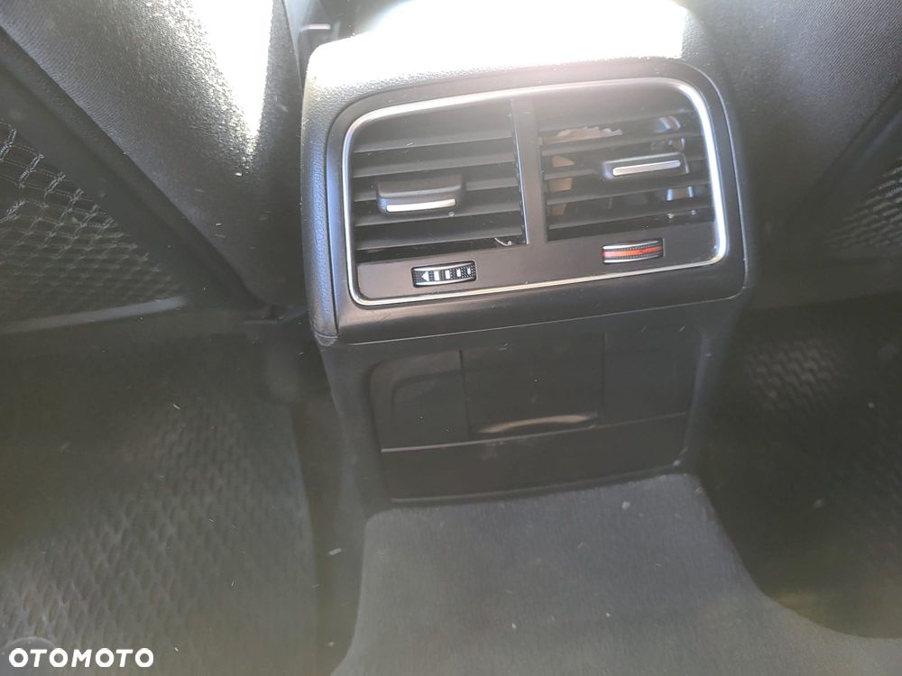 Audi A4 Avant 2.0 TDI S tronic - 14