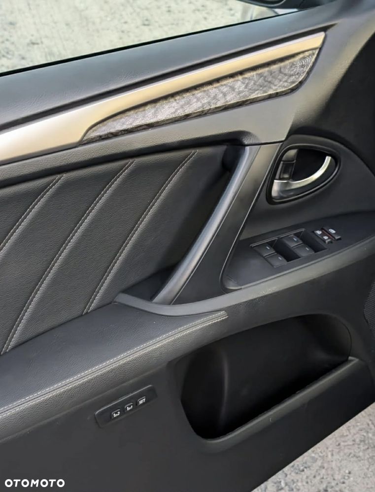 Toyota Avensis 2.0 D-4D Prestige - 7