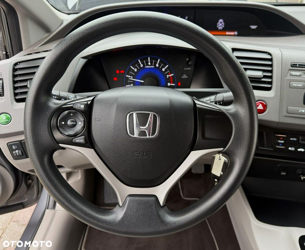 Honda Civic 1.8 i-VTEC Comfort - 23