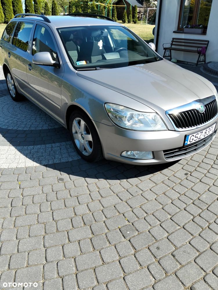 Skoda Octavia 2.0 TDI Ambiente - 6