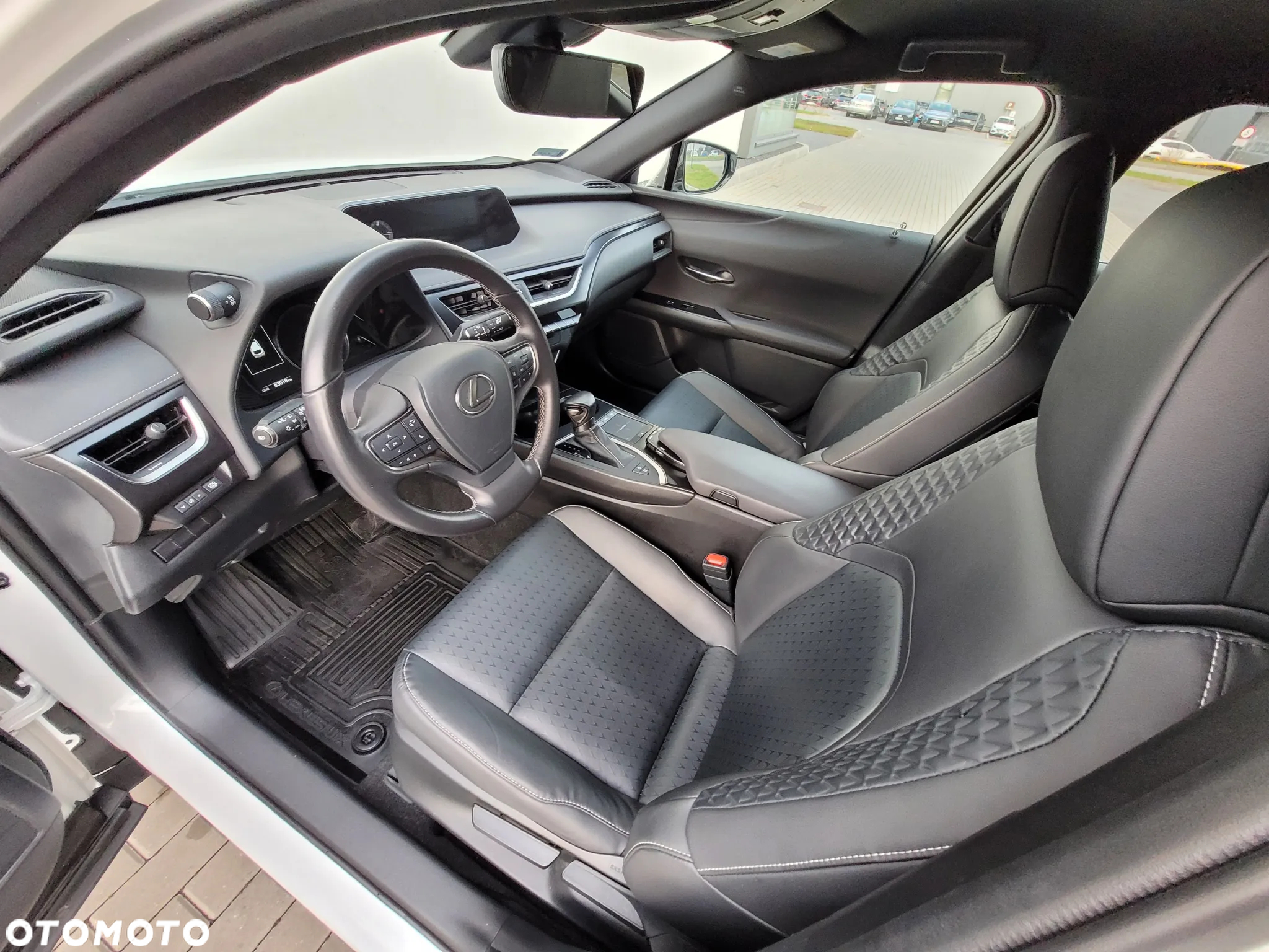 Lexus UX 200 GPF F Impression 2WD - 3