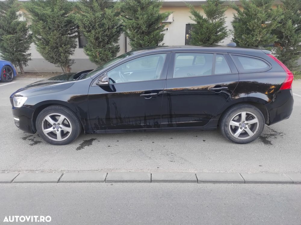 Volvo V60 D4 Kinetic - 8