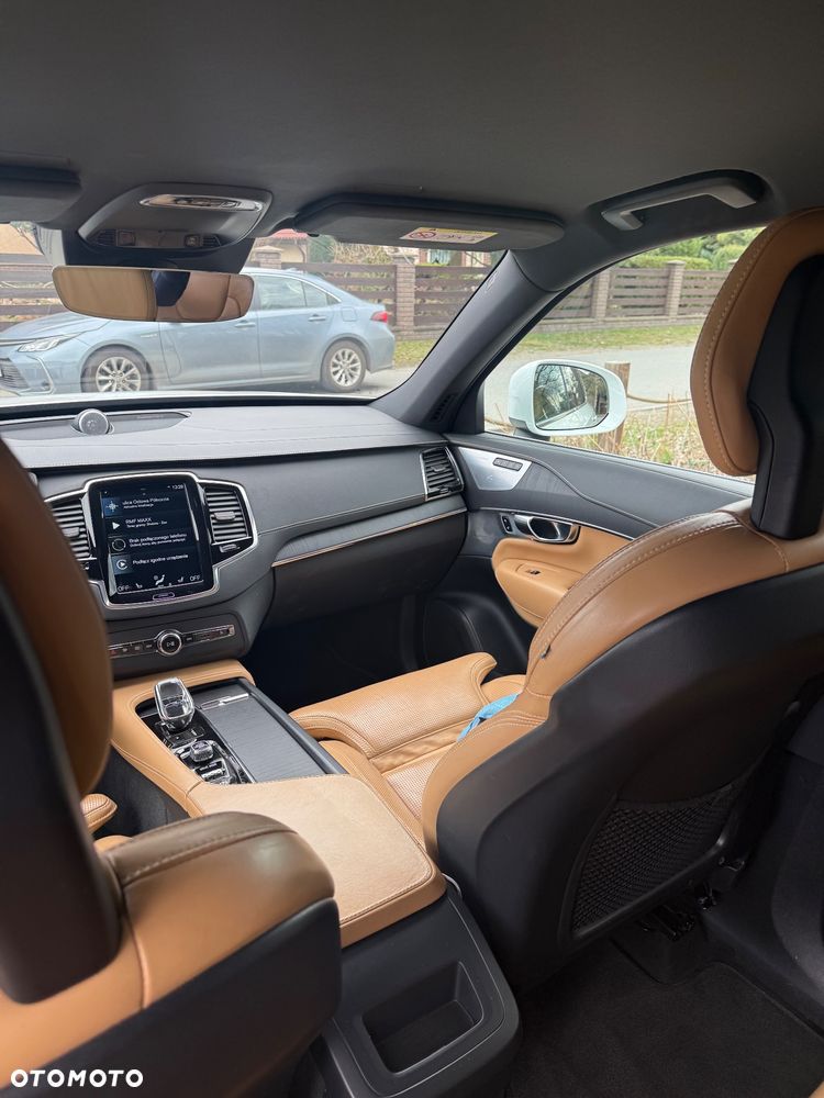 Volvo XC 90 D5 SCR AWD Inscription 7os - 13