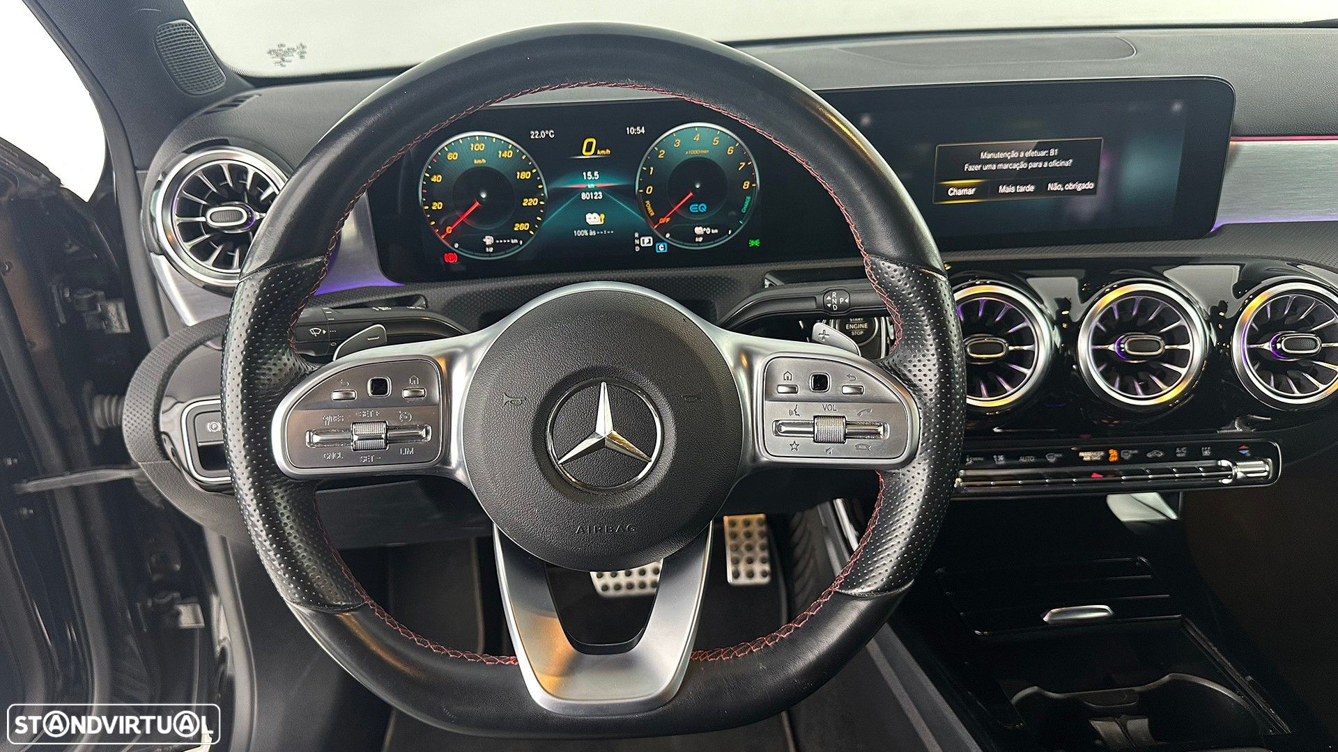 Mercedes-Benz A 250 Limousine e AMG Line - 29