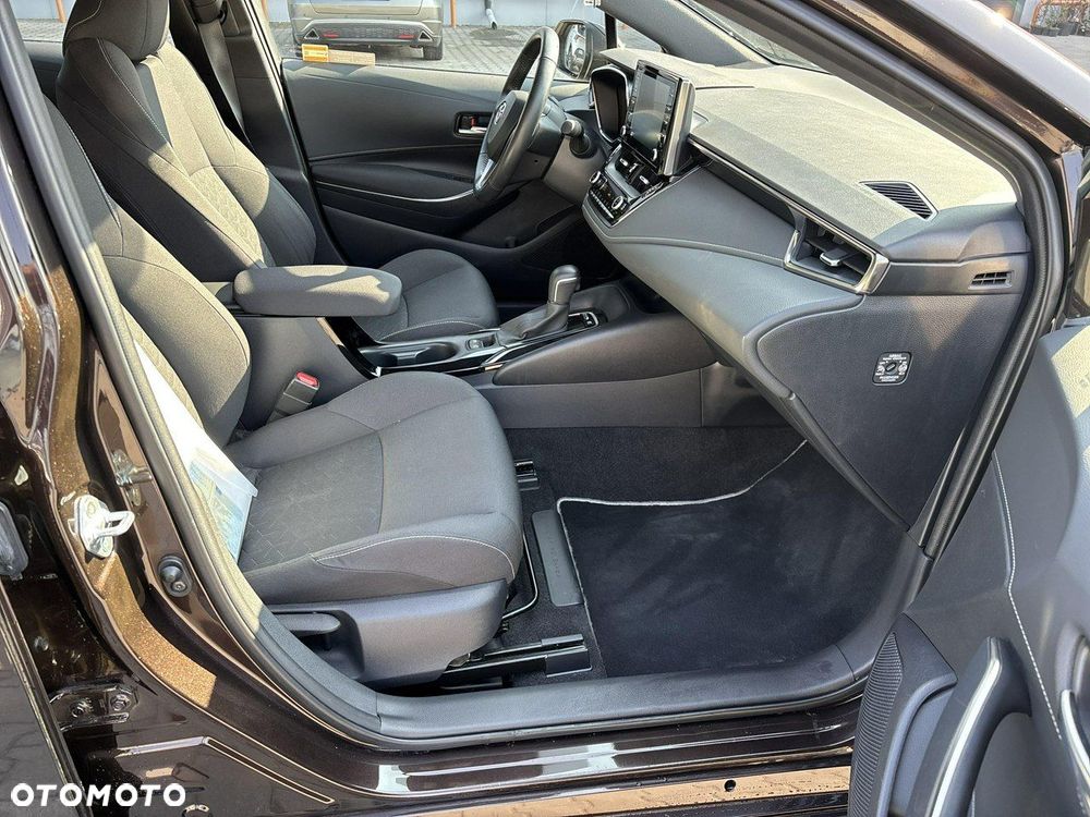 Toyota Corolla 1.8 Hybrid GPF Comfort - 18