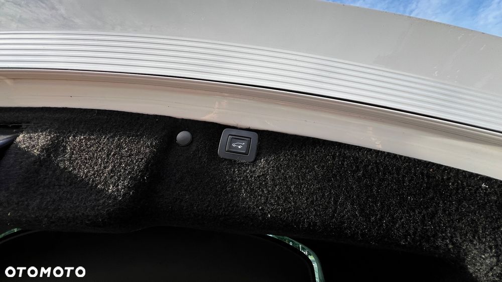 Opel Insignia 2.0 CDTI Cosmo 4x4 S&S - 8