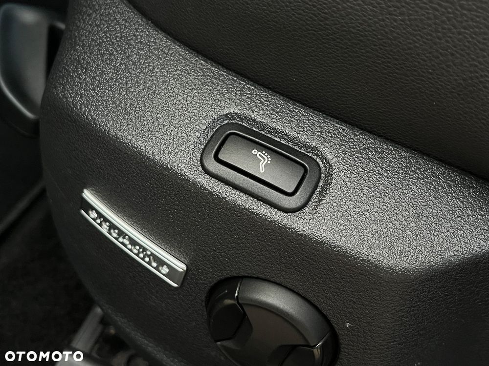 Volkswagen Golf Variant 1.6 TDI BMT Highline - 9