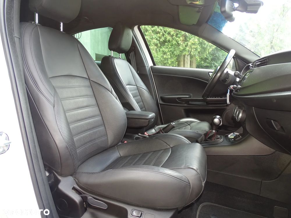 Alfa Romeo Giulietta 1.4 TB 16V Multiair TCT Sport - 14